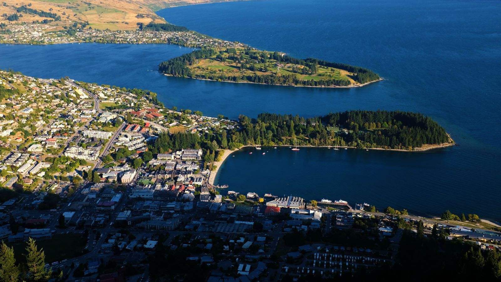 皇后镇低调看直播官网高清_极速体育nba直播站外_jrs直播吧手机版路线推荐_攻略